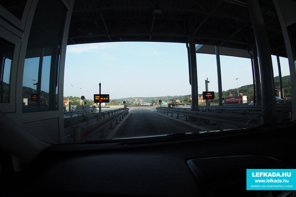 Szerbia, Észak-Macedónia. Görögország autópálya díjai autóval motorral