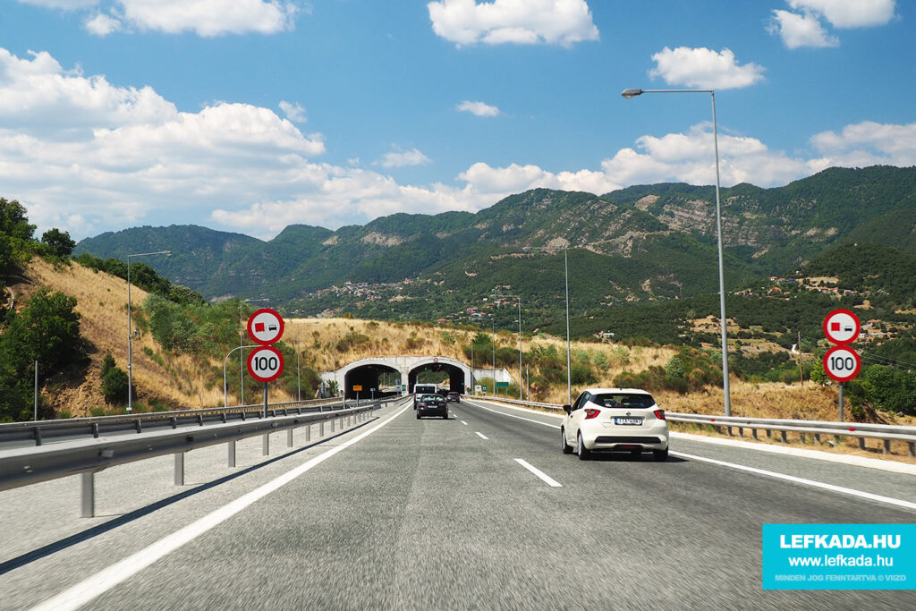 Lefkada autóval Görögország autópálya Korfu Parga útvonal